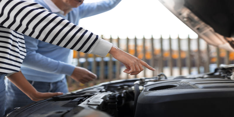 ¿Qué hacer si tienes la batería del carro descargada? Guía paso a paso